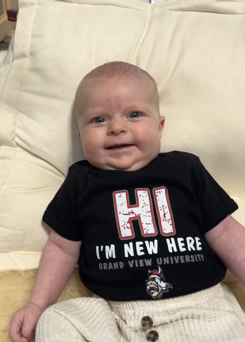 Ellie says, “Go Vikings!”   
Good luck this weekend, Uncle Nate and Uncle Jake!!!   🏈 ❤️
<a href="/NateTimmons2/">Nate Timmons</a> 
<a href="/JakeTimmons4/">Jake Timmons</a>