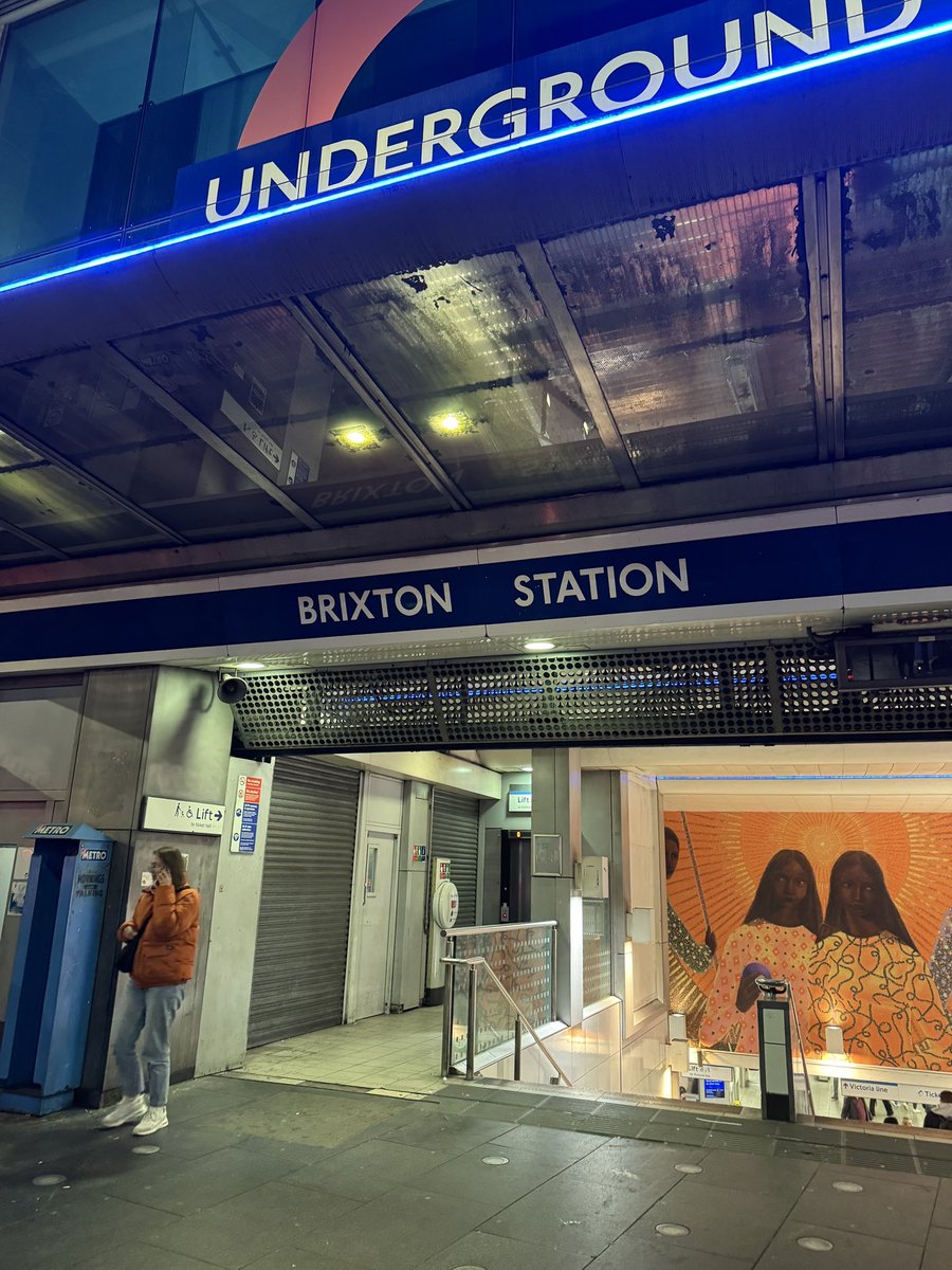 lesbian joan holloway tweet media