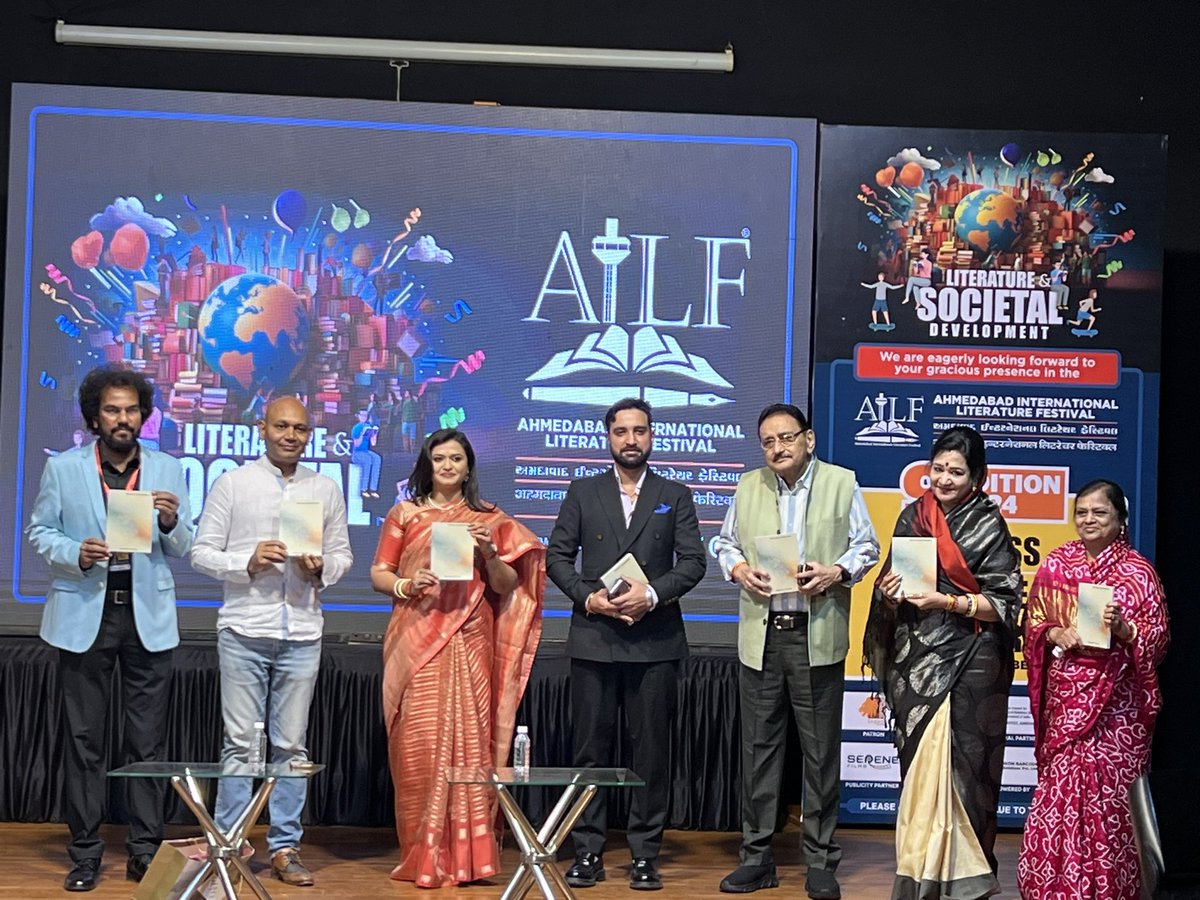 Congratulations, <a href="/MaitriSisodia/">Maitridevi Sisodia</a>, on the launch of ‘Moments &amp; Eternities’ 👏
A delicate weave of the self and the universe,
Where fleeting moments become eternal whispers.
In your words, we embrace the beauty of the transient,
Honouring the dance of human existence.
Thank you for