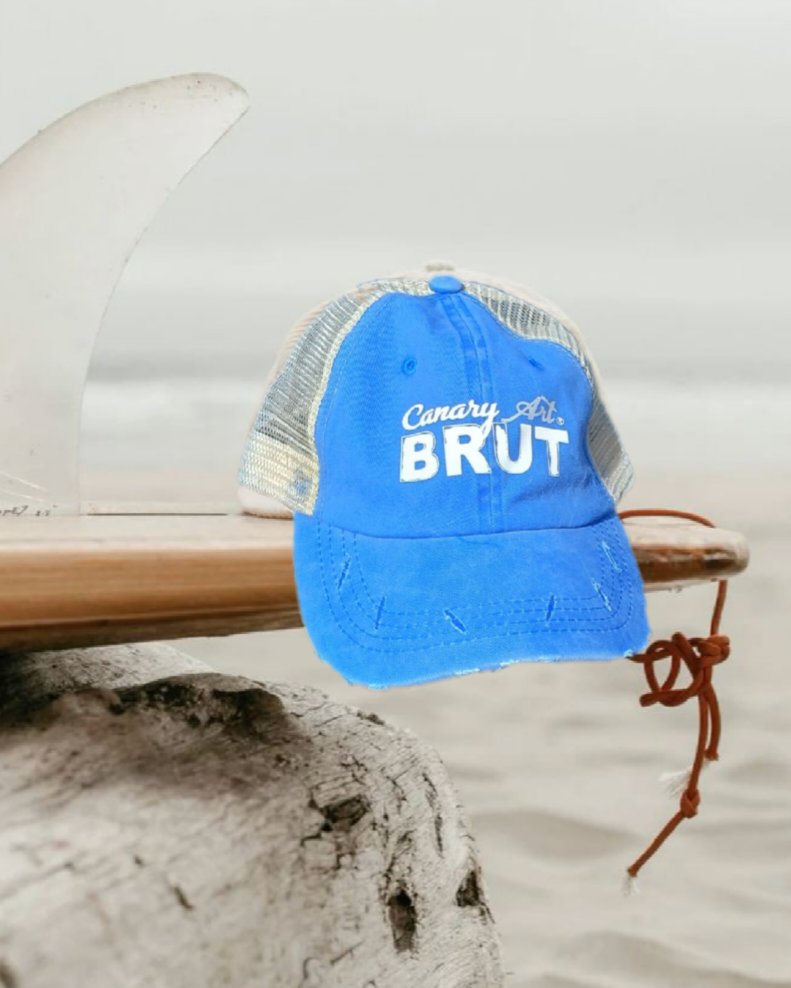 BrutCanary's tweet photo. Búscame donde rompen las olas. 
🧢🩴🇮🇨

☆☆☆Fredoom Seekers. 

#canarybrut #canaryislands #marcaderopa #hechoencanarias🌴 https://t.co/tejDHQY3mP