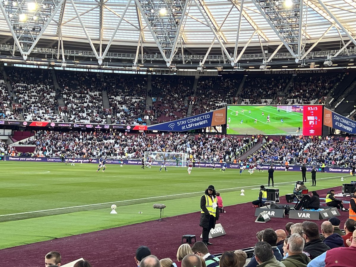 glennwhu's tweet photo. Nothing better before an international break #COYI https://t.co/OvPL2NVtdg