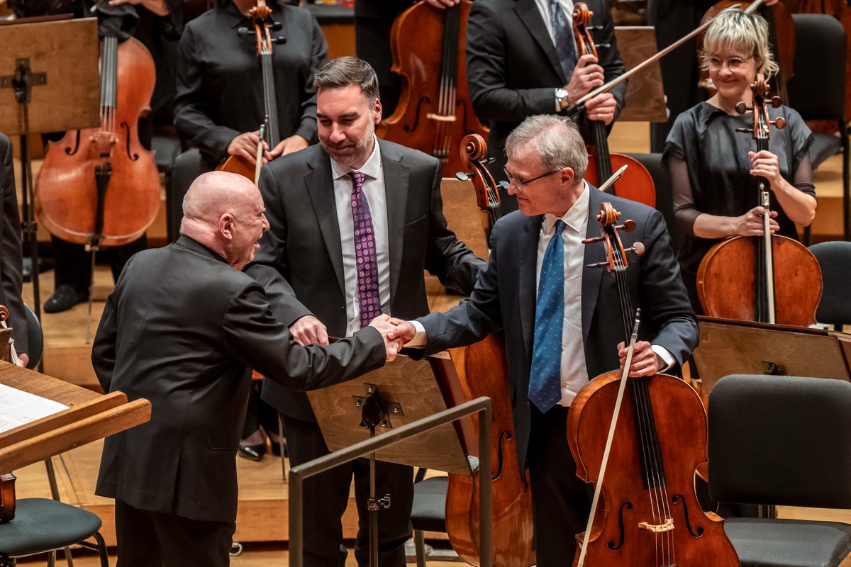 Chicago Symphony Orchestra (@chicagosymphony) on Twitter photo Along with this rare chance to experience a dual keyboard collaboration, the Orchestra delivered a nuanced performance of Beethoven’s popular Pastoral Symphony and an emotion-filled rendition of Strauss’ Dreaming by the Fireside from Intermezzo.
📷: <a href="/toddrphoto/">Todd Rosenberg</a> Along with this rare chance to experience a dual keyboard collaboration, the Orchestra delivered a nuanced performance of Beethoven’s popular Pastoral Symphony and an emotion-filled rendition of Strauss’ Dreaming by the Fireside from Intermezzo.
📷: <a href="/toddrphoto/">Todd Rosenberg</a>
