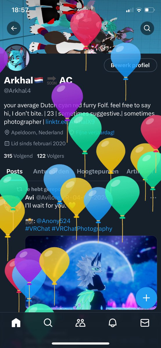 Aaaah I’m getting attacked by balloons.
