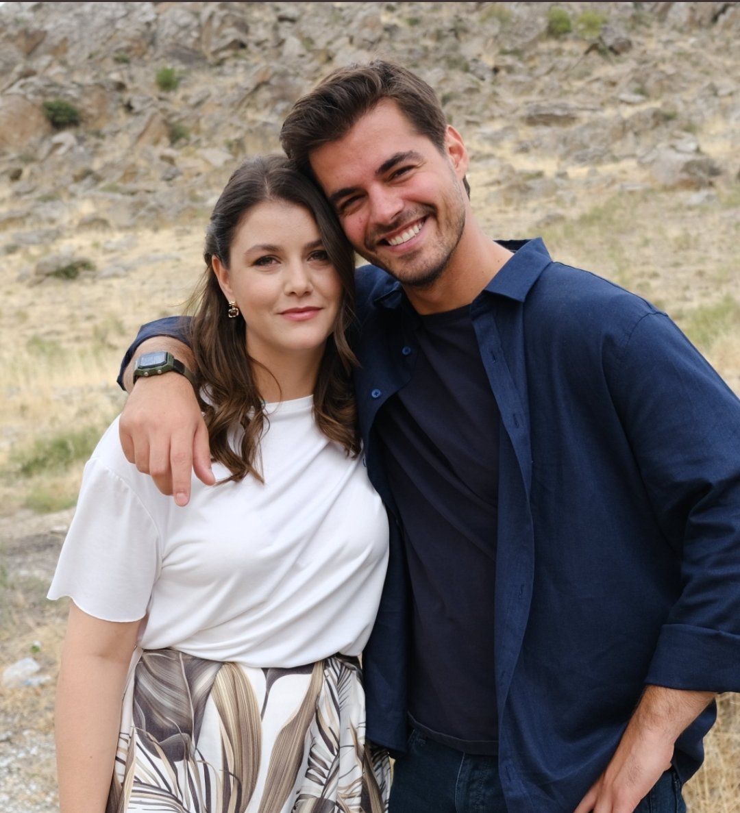 Bir uyumlu çift daha...

Melis Sevinç &amp; Berk Atan 💫 #SelTan #GönülDağı