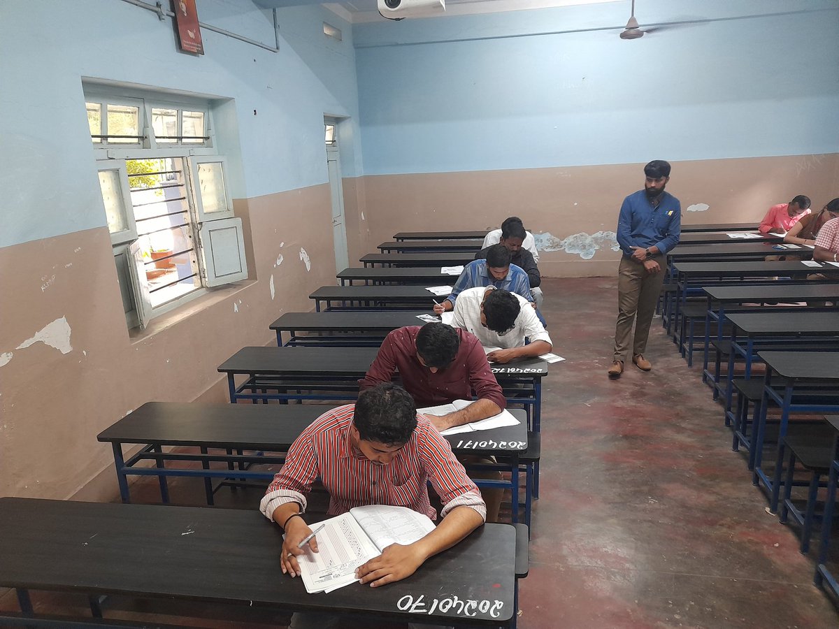 Jayaprakashncct's tweet photo. RICM Bengaluru conducted recruitment examinations for the post of DGM (Accounting), DGM (Sales) and Driver for the MAMCOS on 05.10.2024 at Acharya Tulsi National College of Commerce, Shivamogga #NCCT #AmitShah #minofcooperatn #SahakarSeSambriddhi #MAMCOS https://t.co/iAgUX08hdG