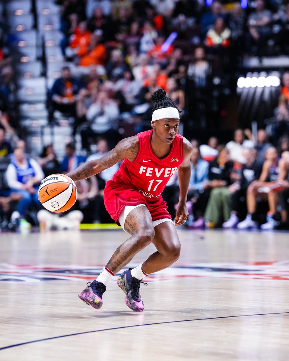 IndianaFever's tweet photo. Erica Wheeler rocked her new Adidas AE 1 Pink Fuchsia PE's in the playoffs 👟 https://t.co/jIhK3z1HYp