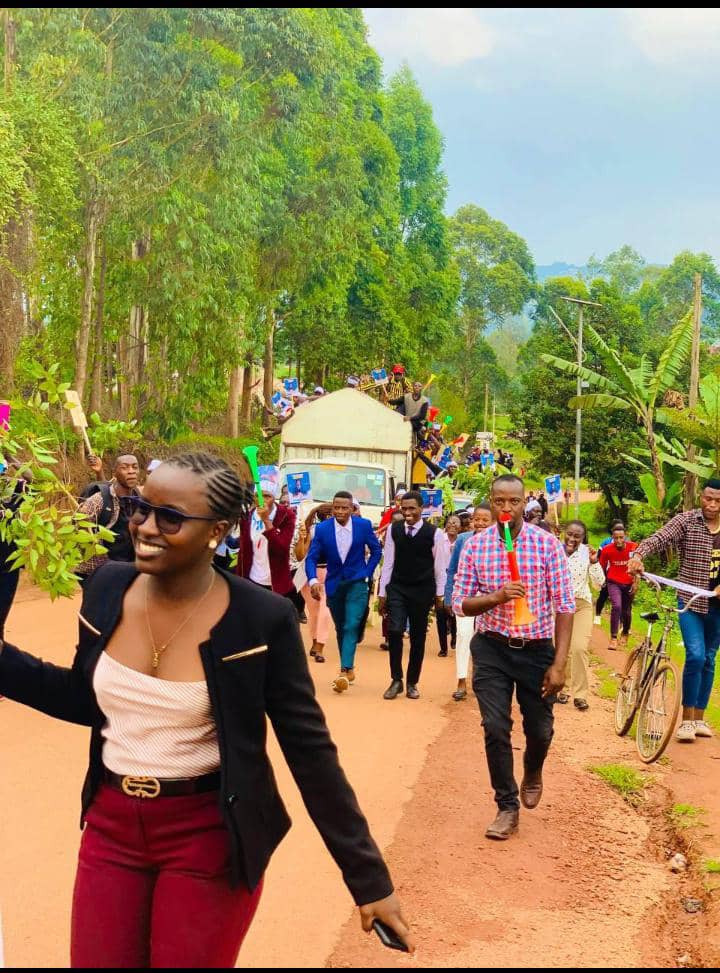 james_ampumuza's tweet photo. Leadership Tested, Proven Capable! Mugarura Timothy for Guild President 2024 - Vote for a Brighter Future on October 12th. https://t.co/CMWfj8L99k