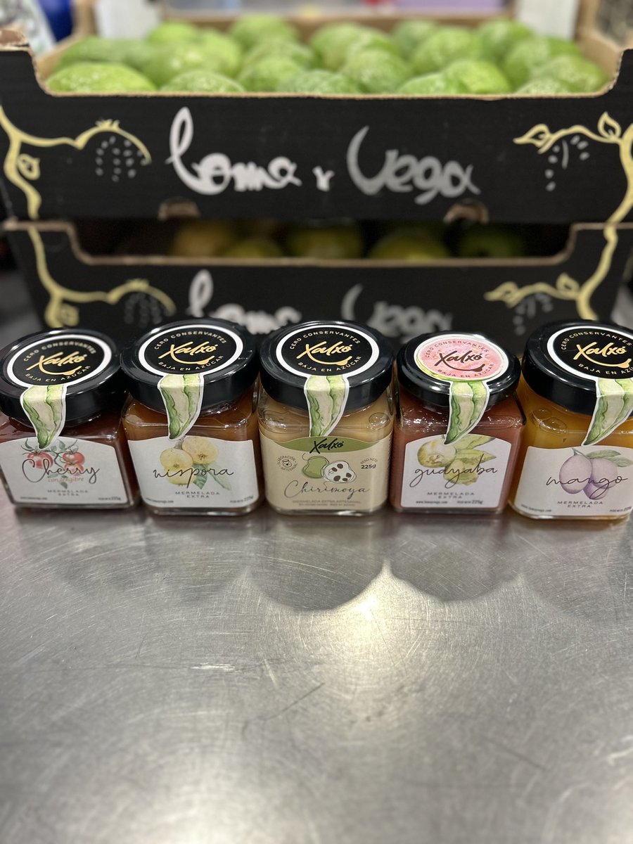 Descubriendo el precioso proyecto de #lomayvega con sus mermeladas de otro planeta. Prueba la de Guayaba y mango! #vivesalobreña