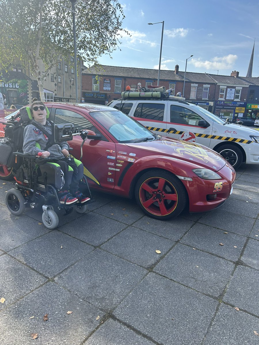 zack kerr tweet media