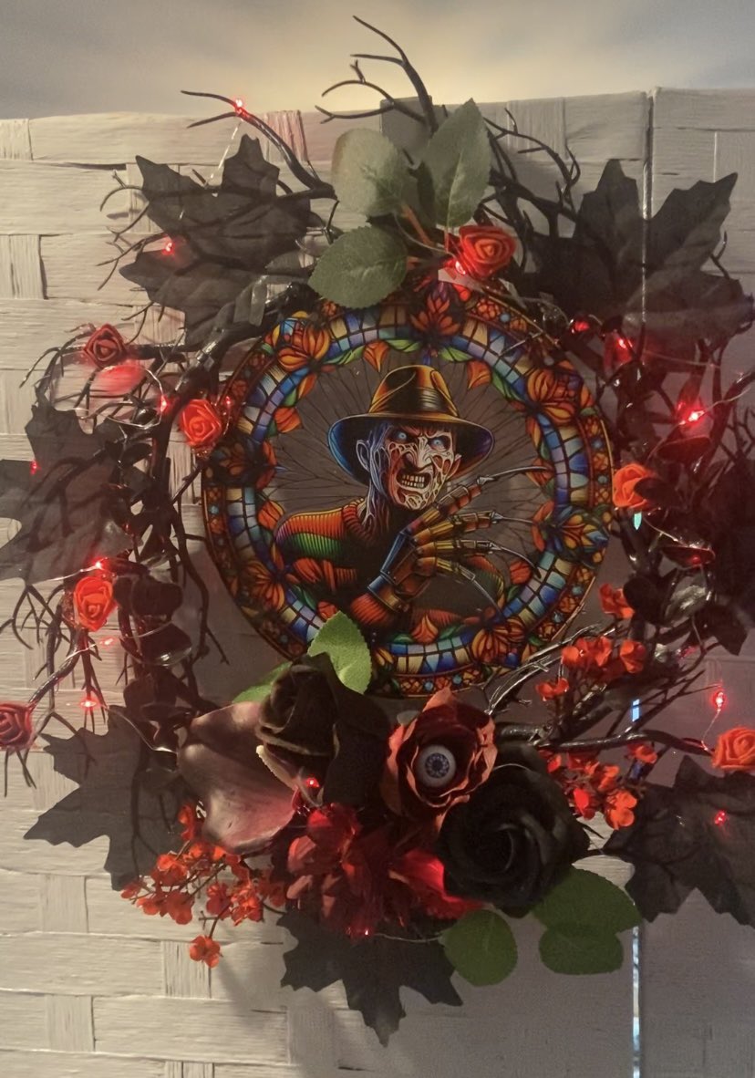 Pickle Pieces Custom tweet media