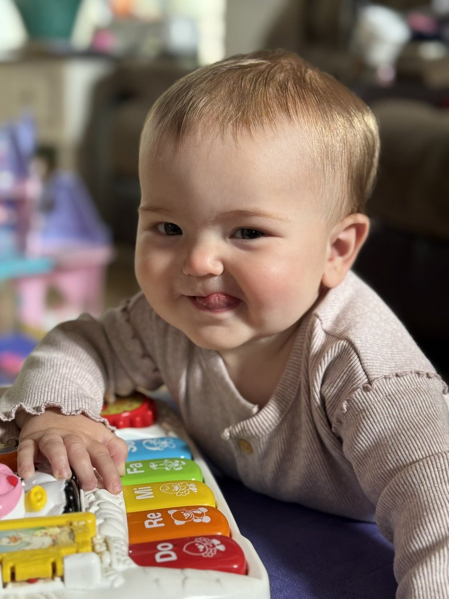 It seems people are being both generous &amp; not thinking at the same time.
My daughter needs diapers. The shelves are empty! People forget that we also need these; not just those in NC. Others are buying way more than they need now adding to the issue. 
Spartanburg,SC #Helene
🧡🩶