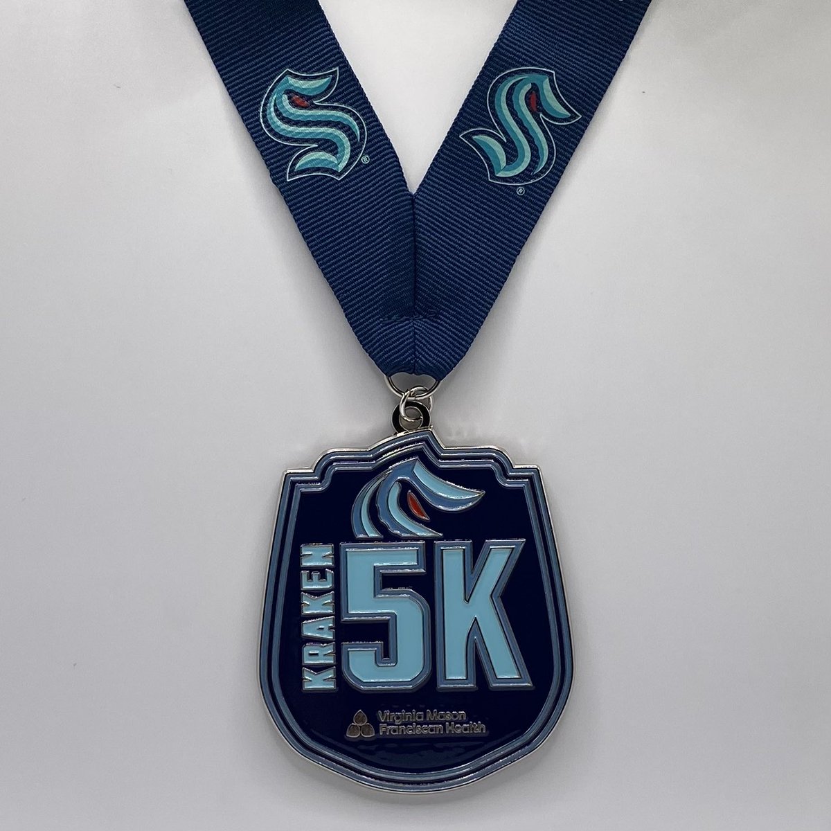 RnR_Runner's tweet photo. Snapshot of 2024 Seattle Kraken 5K Finisher Medal | 10.5.24 | Green Lake Park | Seattle, Washington https://t.co/CrQT7wh4OA