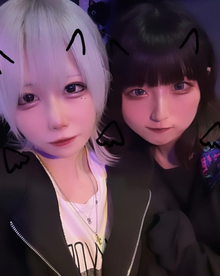 朝まで遊べるアミューズメントバー『BLACK』⁡
⁡今日も元気に出勤しております🫡
⁡
ポーカー、ダーツ、カラオケ、Switch等ございます👾🎮

是非お越しください❕

 #本厚木 #厚木 #amusementbar #BLACK
#本厚木バー #ダーツ #ダーツバー #本厚木bar
#朝まで営業 #飲み放題あり #遊べるbar  #駅チカ