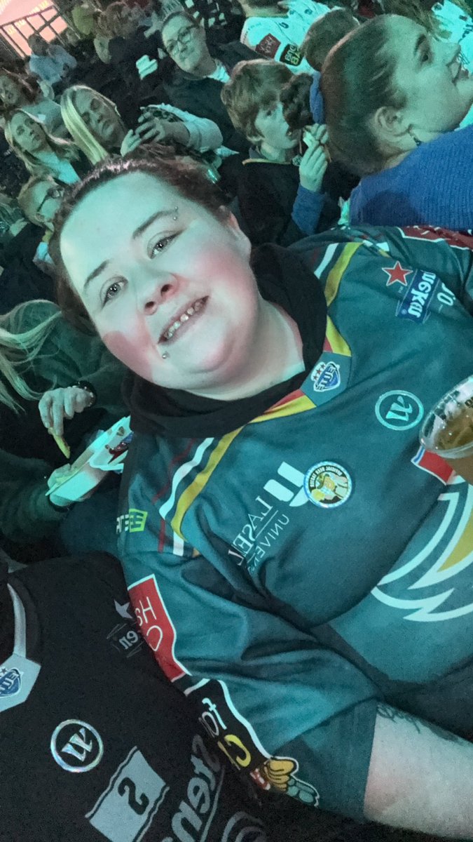 On her first game of the season, wee Courtney give her a shout out and make the start of her season amazing! #giantselfie #lovebelfast