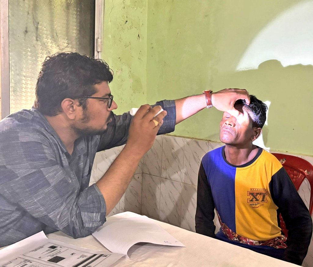 SSEPD2's tweet photo. Organisation of #BBSA camp at Kotpad block of Koraput District.@CMO_Odisha @NityanandaBJP  @BPSethi @niyati_pattnaik #Koraput #AidsAndAppliances #UDID #DisabilityRights #DisabilityAssessment #DisabilityCertificate #DisabilityInclusion #PwD #disabilityawareness #Empowerment #SSEPD https://t.co/KBzHwL8v2K