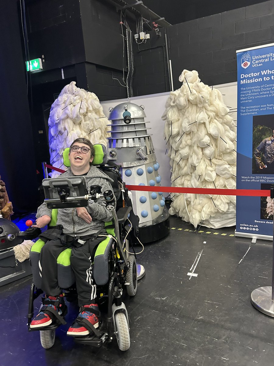 zack kerr tweet media