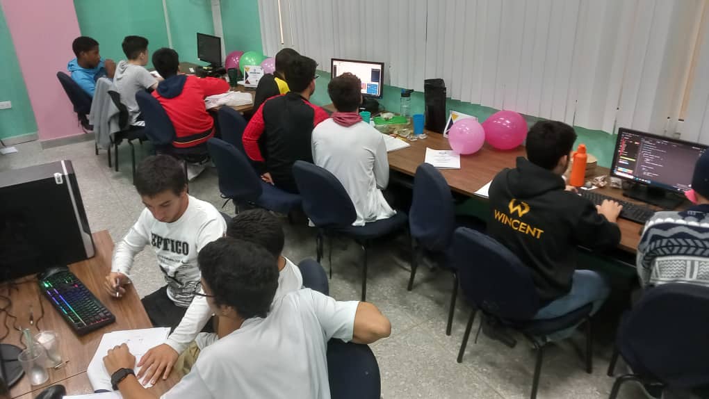 UCLV 🇨🇺 tweet media