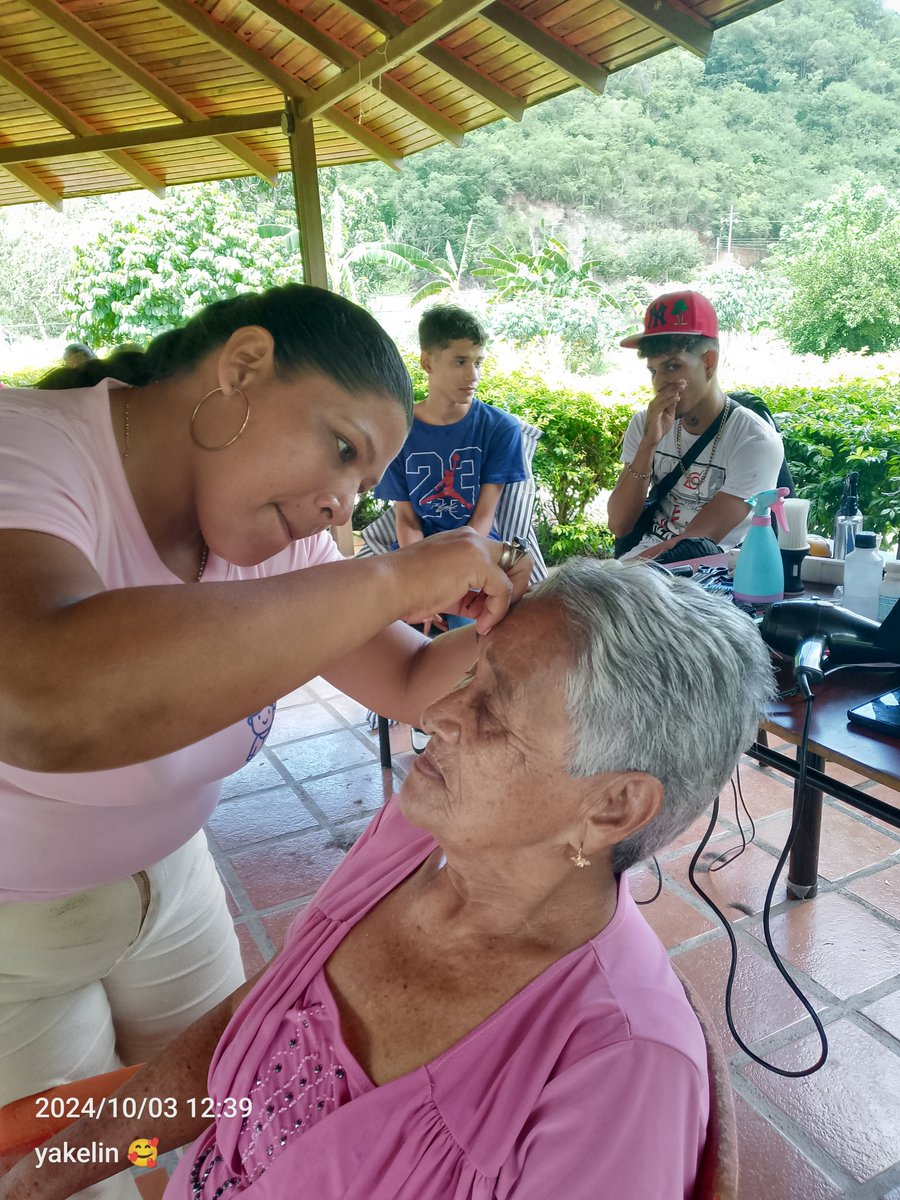 Brincando más Amor a esos Años.