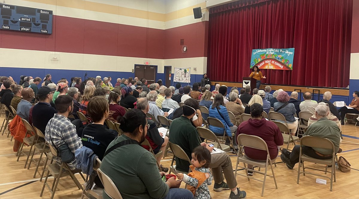 We are coming together across race, faith and income. Saint Paul is ready for clean energy and re-elect a house people and climate mayority! #UnidosStPaul thank you <a href="/AthenaHollins/">Athena Hollins 🔥</a> <a href="/NelsieYang/">Nelsie Yang</a> <a href="/sauraforward3/">Saura Jost</a> <a href="/cheniquajohnson/">Cheniqua Johnson</a>