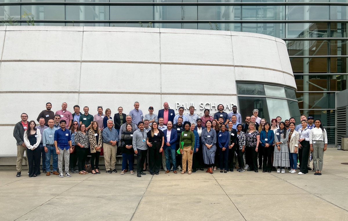 waynestatechem's tweet photo. Thanks to everyone who came out for the 2024 Midwestern Universities Analytical Chemistry Conference. It was great to see so many universities from around the Midwest participate & share their research No PowerPoint, all chalk talk, just good analytical Chemistry. #AnaChem #MUACC https://t.co/Q3bluBUKO1