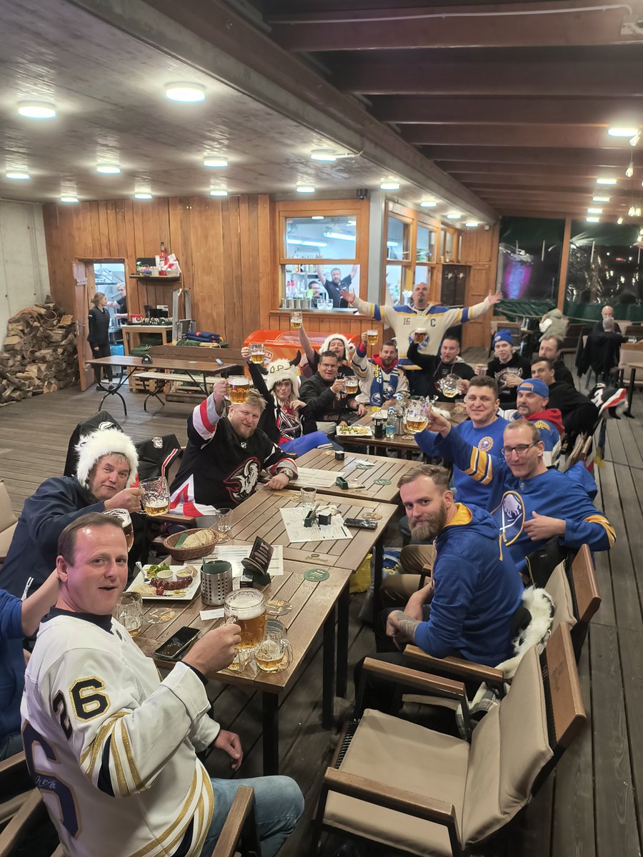 VikMaudr_716's tweet photo. If we win, it's a happy drinking. If we loose, it's a sad drinking. Sabres no matter what! Thanks for the two days! I guess we go 80-2 now. 

Jedeme, Buffalo, Jedeme! @BuffaloSabres #sabrehood https://t.co/JeA55vb6p4
