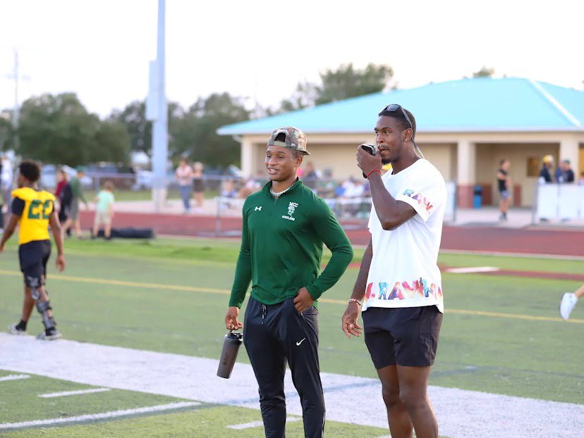 WicksCameron's tweet image. Big Shoutout to @ZWALT_21 for coming through to the Hive last Friday! #MCCNFL🐝🏈