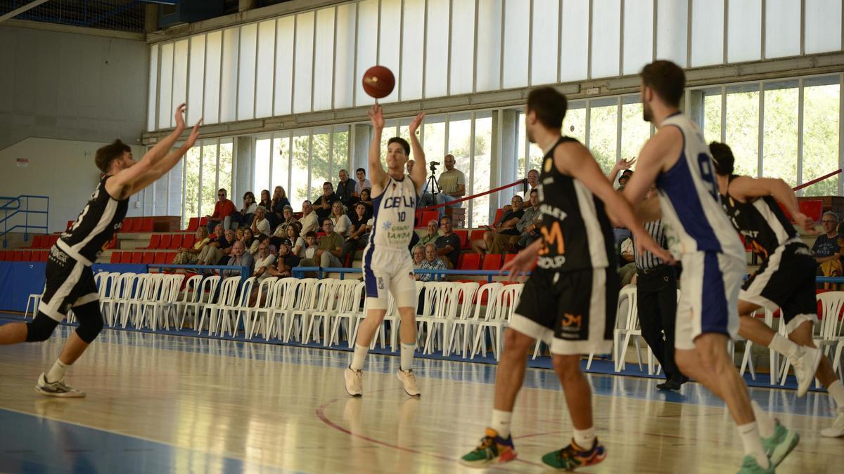 Regio7Esports's tweet photo. El CB Hospitalet, botxí de l'Esparreguera, espera rival a la final https://t.co/I2b881FNVs https://t.co/RH1EvmAQdS