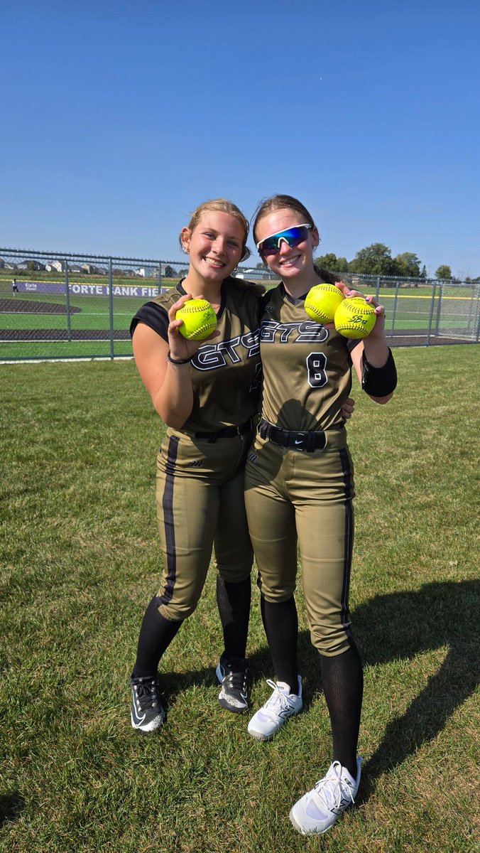 The bomb squad was out in full force today.   This is only the beginning.   Congrats! <a href="/GTSBBSB/">GTS</a>