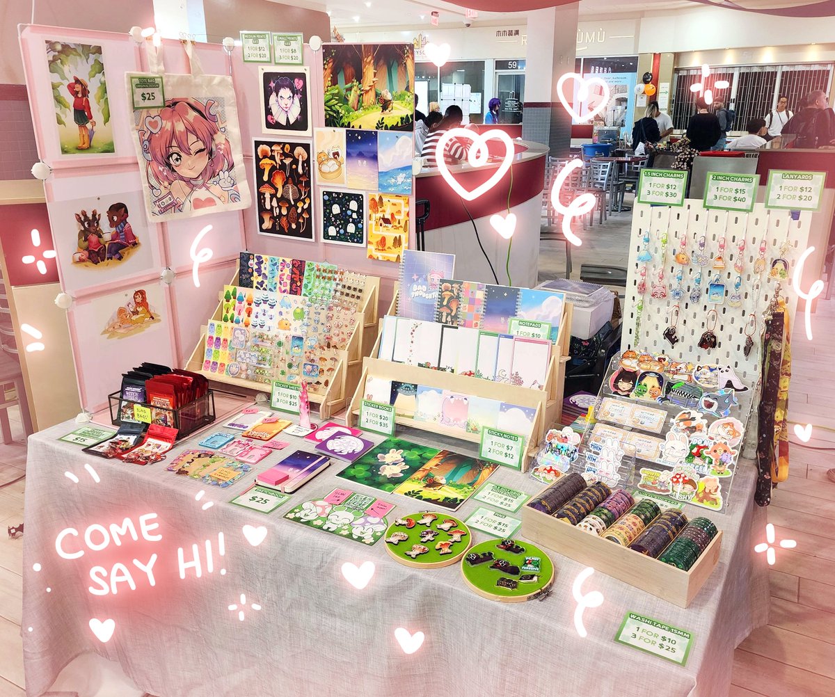 This weekend we're at Halloanime market!👻🎃
Located at Aura Concourse Shopping Mall 🎃 384 Yonge Street, Toronto. Hours are 1pm-8pm both today and tomorrow 🧡🍀 Come say hello!!