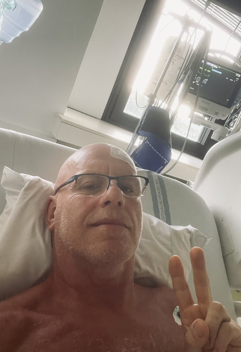 Ivan Derer tweet media