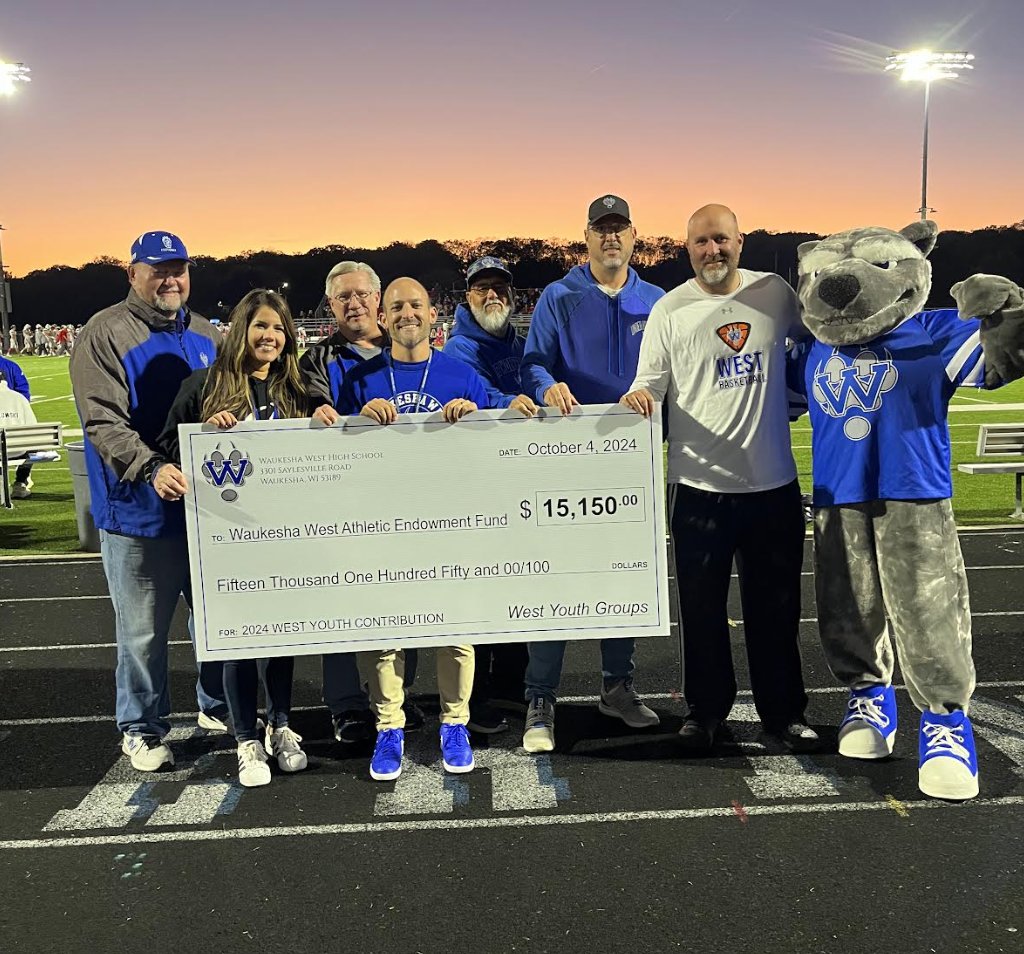 WolverinesPride's tweet photo. Big thanks to our youth programs for this amazing contribution to the West Athletic Endowment Fund! Raising money today for tomorrow's Wolverines!
#wolverinespride https://t.co/yT7iEAaLld