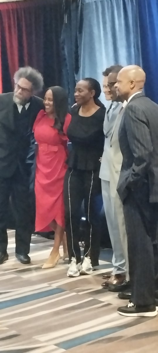ADOSBKCERTIFIED's tweet photo. @KWCosby @ninaturner @BreakingBrown ☝🏾😤✊🏾 #ADOSAF #RESPECTADOSANCESTORS https://t.co/rUbJlUmtBd