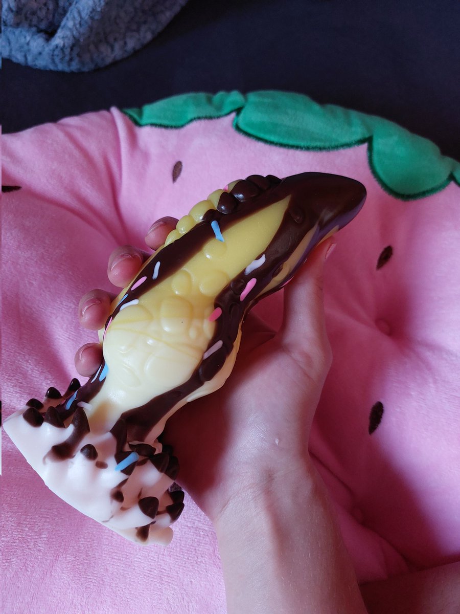 𝓥𝓮𝓵𝓿𝓮𝓽 𝓟𝓾𝓹𝓹𝔂 🍰🪽⭐️ tweet media