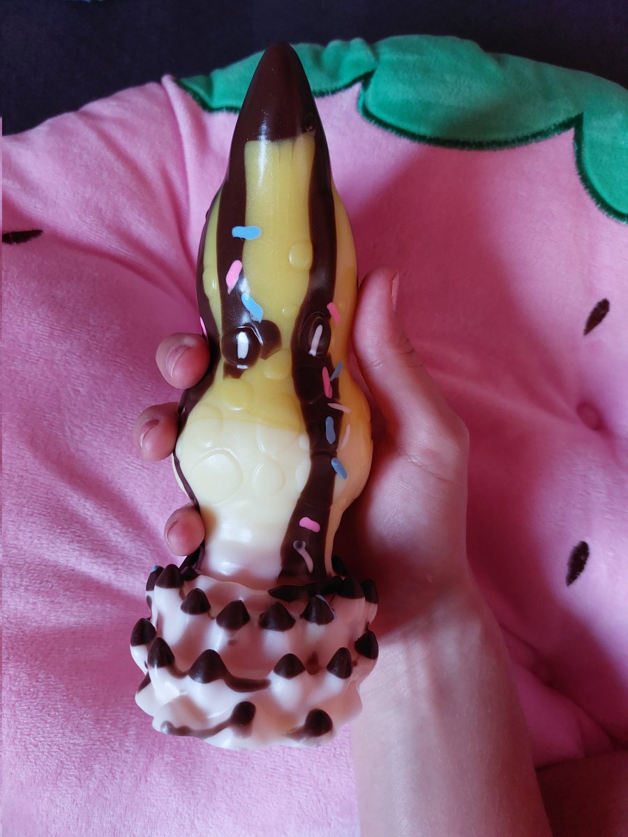 𝓥𝓮𝓵𝓿𝓮𝓽 𝓟𝓾𝓹𝓹𝔂 🍰🪽⭐️ tweet media