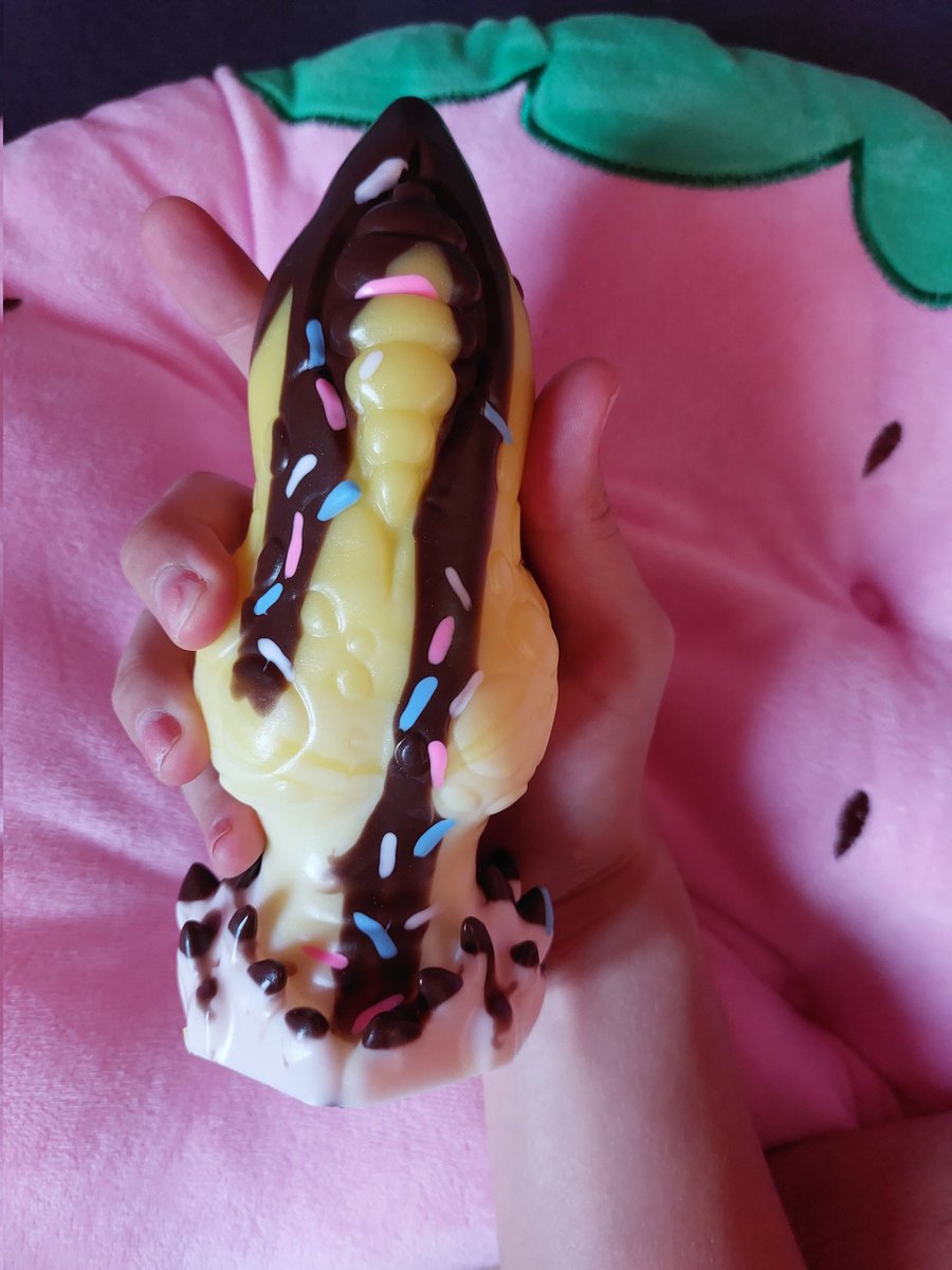 𝓥𝓮𝓵𝓿𝓮𝓽 𝓟𝓾𝓹𝓹𝔂 🍰🪽⭐️ tweet media