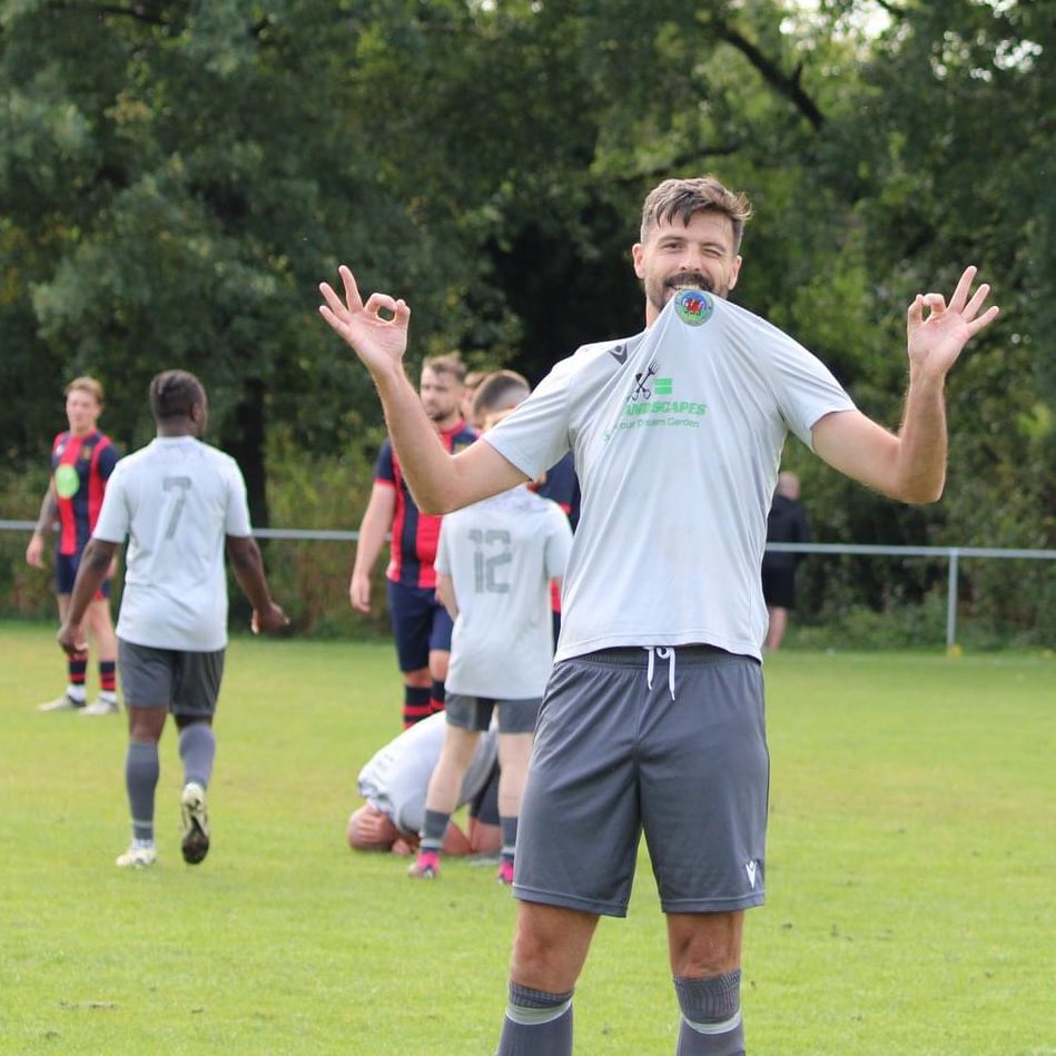 This man on the scoresheet again🍷👌

(We think Shaun’s fine, probably)

#Riders