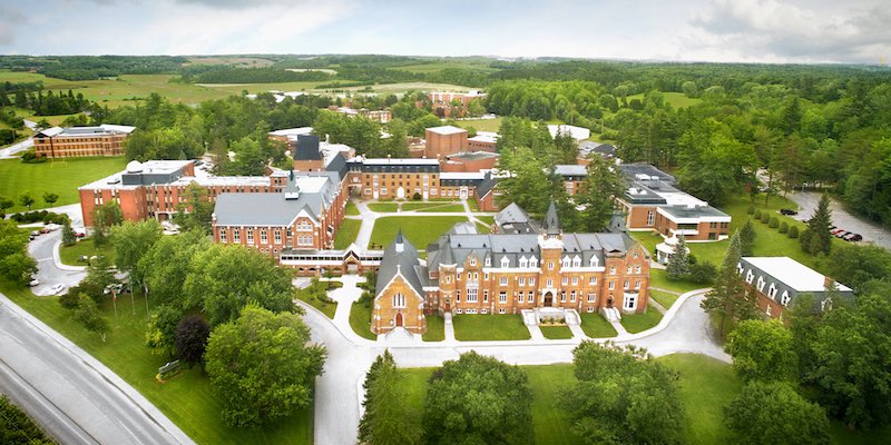Darius crandell (@dariuscrandell) on Twitter photo Beyond blessed to receive my 6th <a href="/USPORTSca/">U SPORTS</a> Scholarship offer to play football at Bishop’s University in Quebec! 💜🤍#GoGaiters
<a href="/GaitersHC/">Cherif Nicolas</a> <a href="/TrevorLovig/">trevor lovig</a>
<a href="/zach_wilkie/">Zach Wilkie</a> <a href="/Coach_Lafferty/">Jason Lafferty</a> Beyond blessed to receive my 6th <a href="/USPORTSca/">U SPORTS</a> Scholarship offer to play football at Bishop’s University in Quebec! 💜🤍#GoGaiters
<a href="/GaitersHC/">Cherif Nicolas</a> <a href="/TrevorLovig/">trevor lovig</a>
<a href="/zach_wilkie/">Zach Wilkie</a> <a href="/Coach_Lafferty/">Jason Lafferty</a>