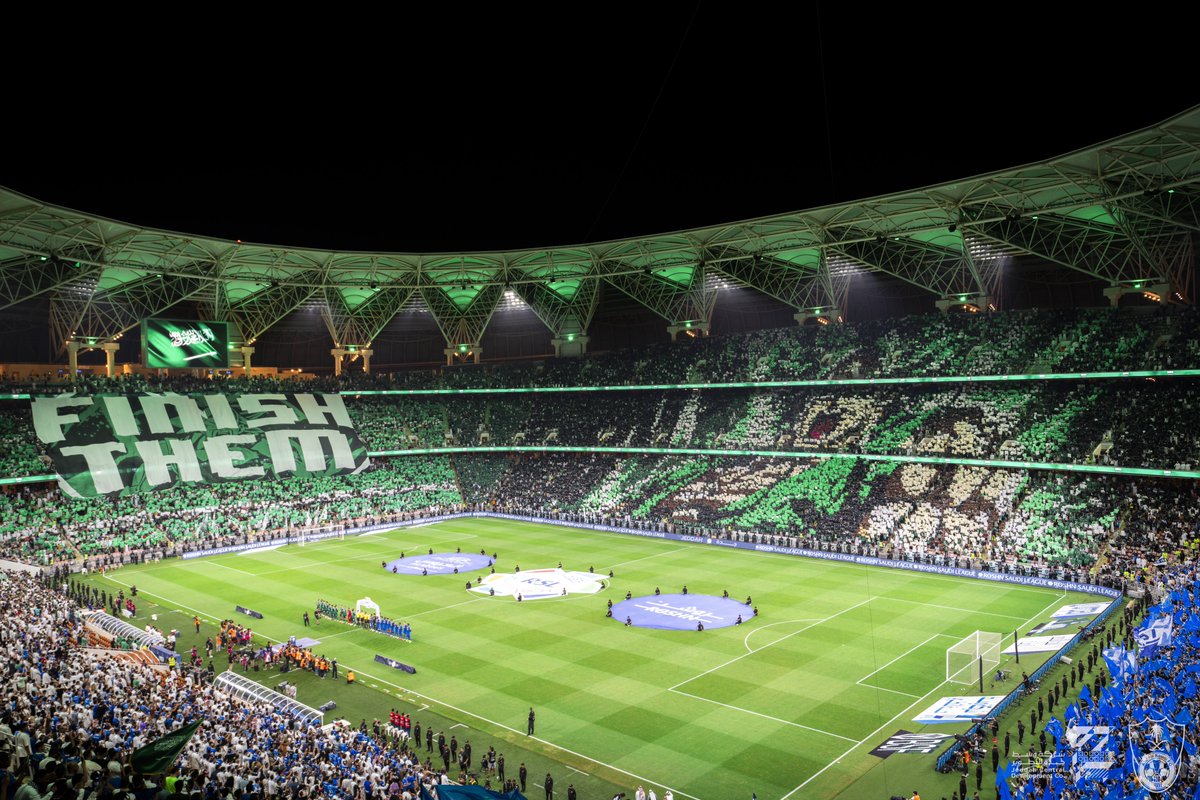 ALAHLI_FC's tweet photo. مُدرجنا حديثُ العالم 🔥🔝☝🏻
#الأهلي_الهلال 
#دوري_روشن_السعودي https://t.co/CJl4bcBZDi