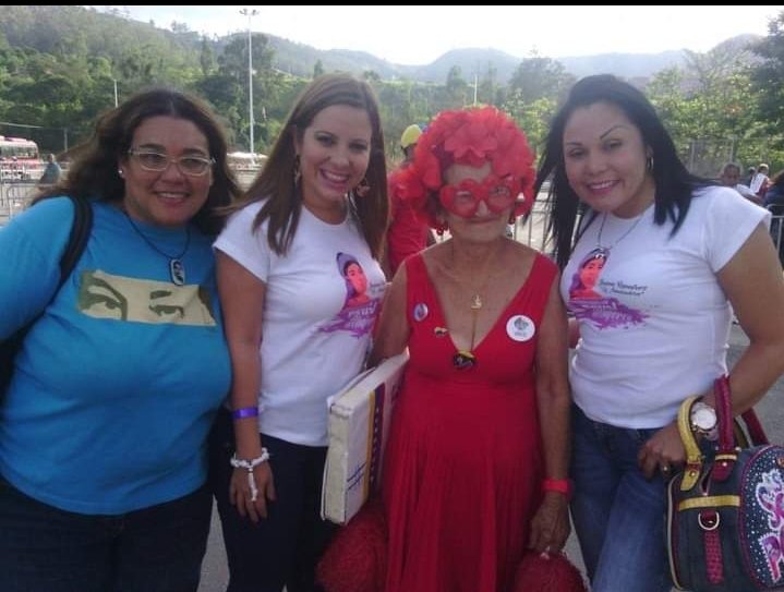 UNAMUJER ANZOÁTEGUI (@congresmujeranz) on Twitter photo Vuela alto Caperucita!! Seguiremos Venciendo en tu honor! <a href="/unamujerbarina1/">UNAMUJER Barinas</a> <a href="/anahiarizmendi/">Anahi Arizmendi</a> Vuela alto Caperucita!! Seguiremos Venciendo en tu honor! <a href="/unamujerbarina1/">UNAMUJER Barinas</a> <a href="/anahiarizmendi/">Anahi Arizmendi</a>