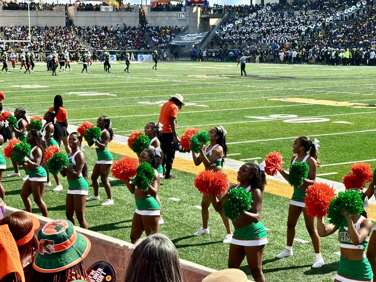 FAMU_1887's tweet photo. FAMU brought a sea 🌊 of Orange and Green 🧡💚 to Montgomery 😍 Let’s go Rattlers! #BeatASU #GameDay #FAMUFootballSeason https://t.co/KGtQ97Y5Wa