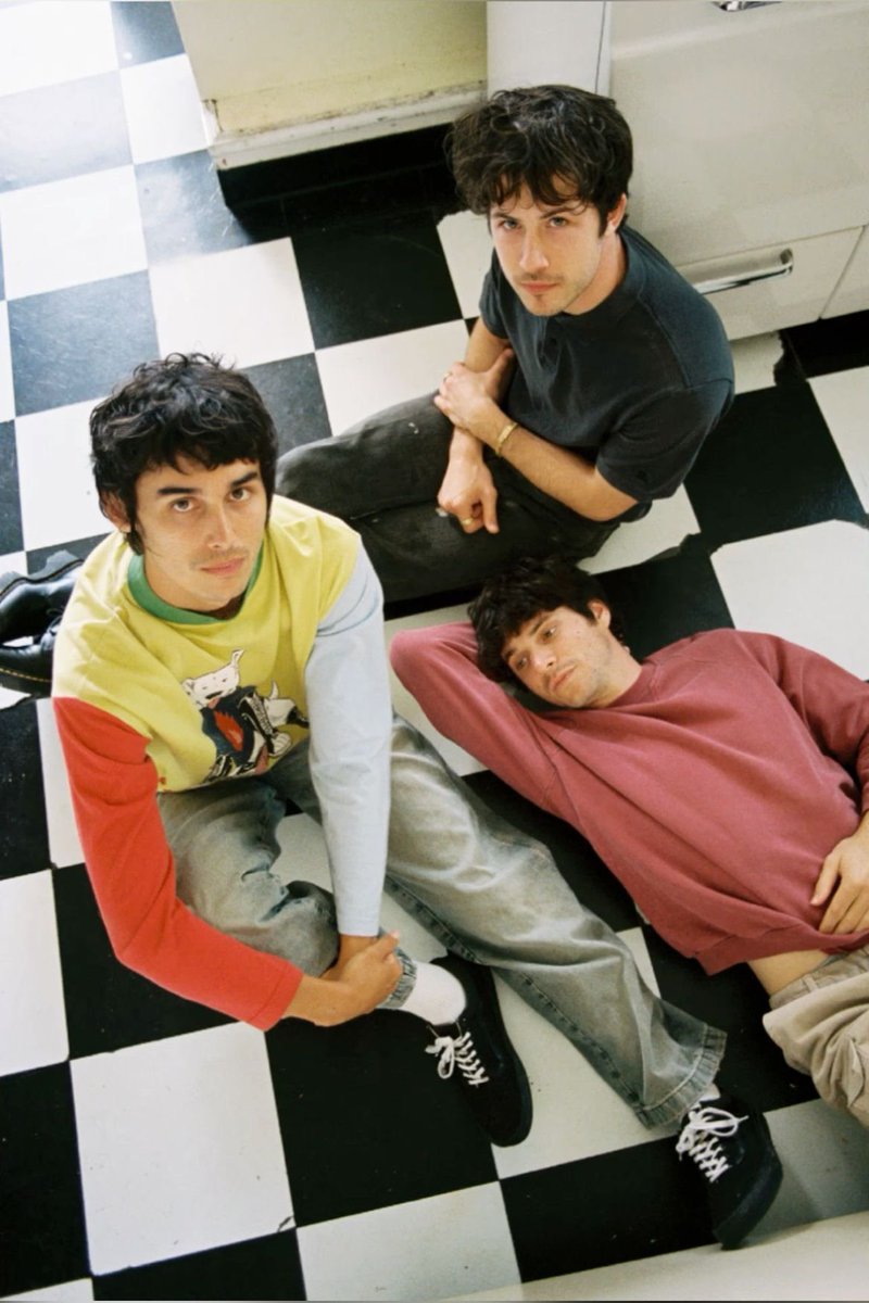 wallowsmedia's tweet photo. Wallows will be playing the Le Zénith  tonight in Paris, France! This venue has a total capacity of 6,804.

Tag us or use #ModelParis when sharing content of tonight’s show! ⭐️ https://t.co/Azo0MwSoMT
