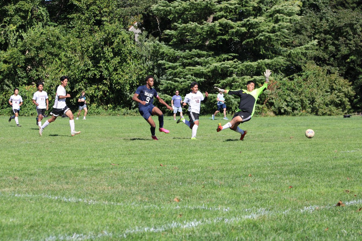 As regulation was about to expire, senior Josh Daly drove in the winning goal, lifting the Spartans to a 2-1 victory over Penn Tech. Ygor Santana scored the Spartans first goal of the game. The Spartan boys are now 9-1.