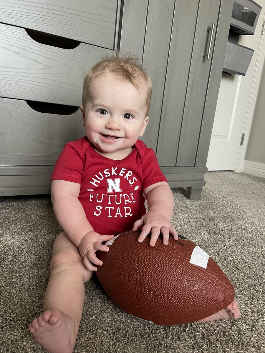 hstrope's tweet photo. Future linebacker  @HuskerFootball 🏈🎈@Huskers https://t.co/jc9vc3RNvF