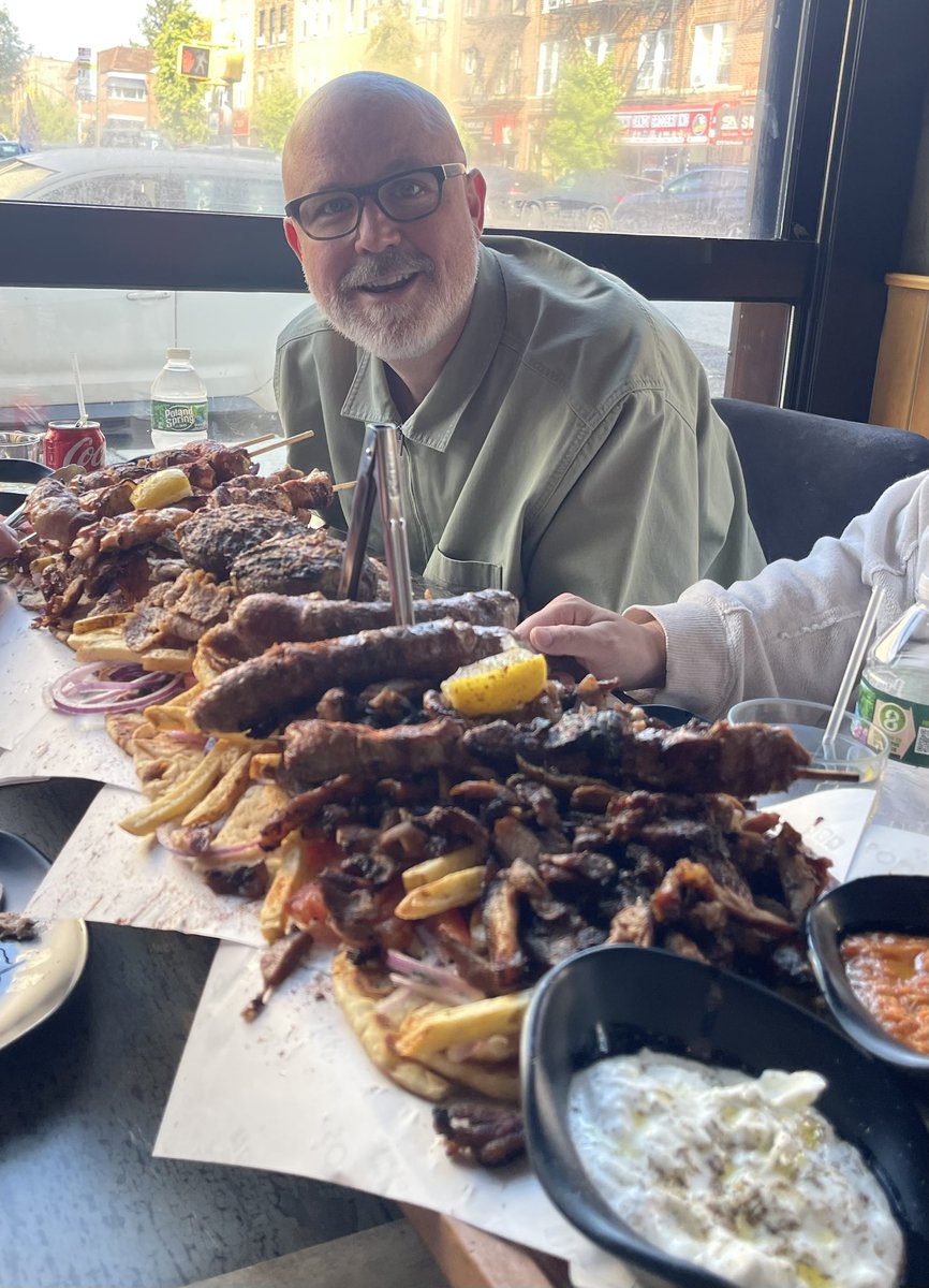 LargeBarstool's tweet photo. When you order “The Sampler”.  

@KingSouvlaki #iwyim https://t.co/47XutCdHp7