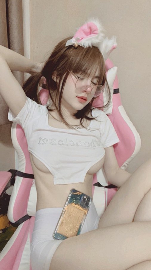 t39315's tweet photo. ของอร่อยเขาไม่พูดบ่อยหรอกนะ🤟🏻❤️

🧧ฝากถอน AUTO ไม่ล็อคยูสชัวร์💯%
📌สมัครสมาชิก👉🏻https://t.co/4oL8Mg5K4Q

#ไอริสขี้อ้อน #สาวอวบ #เงี่ยนมาก #SLOTDAY88เว็บตรง https://t.co/ecdscqmh2u