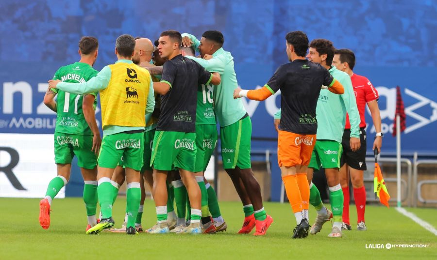 borjaracing1's tweet photo. Están locos y son imparables !!!!!!!! Este es mi puto equipo 💚💚💚 este año todo al verde !!!!!! 🟢🟢🟢🟢 https://t.co/En6XvDtQO6