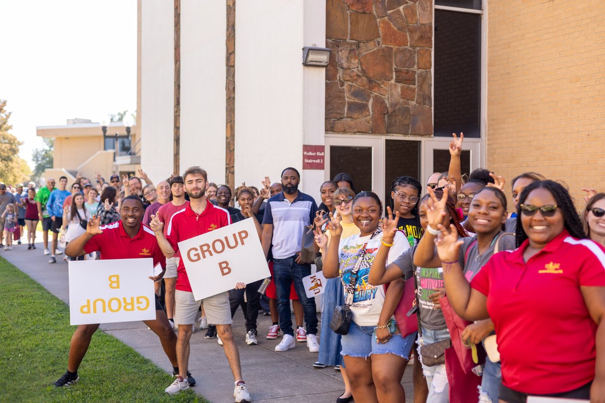 ULM_Official's tweet photo. The University of Louisiana Monroe welcomes high school students and transfer students to Browse on the Bayou, a special campus preview day for our future Warhawks! π¦
#BrowseOnTheBayou #CollegePreview #CampusTours https://t.co/P8yUlrQ3cX