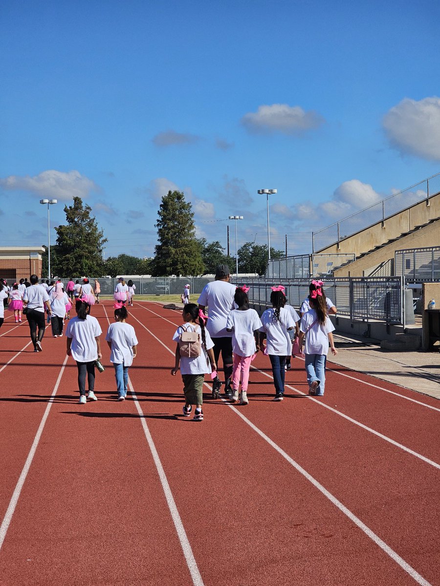 @ms.sandtotheoval (@mssandtotheoval) on Twitter photo Breat Cancer Awareness Month and we started it off with a walk🩷 We BElieve THEre is HOPE for a cure. Love participating with the girls club and thank you Ms.Ceaser and Ms.Pagala for ALL you did to make it happen #AliefgoesPink #WeareAlief <a href="/ajbushelem/">Bush Elementary</a> <a href="/MatturroMEd/">FαႦιαɳα Mαƚƚυɾɾσ</a> <a href="/BriannaPagala/">Mrs. Pagala</a> Breat Cancer Awareness Month and we started it off with a walk🩷 We BElieve THEre is HOPE for a cure. Love participating with the girls club and thank you Ms.Ceaser and Ms.Pagala for ALL you did to make it happen #AliefgoesPink #WeareAlief <a href="/ajbushelem/">Bush Elementary</a> <a href="/MatturroMEd/">FαႦιαɳα Mαƚƚυɾɾσ</a> <a href="/BriannaPagala/">Mrs. Pagala</a>