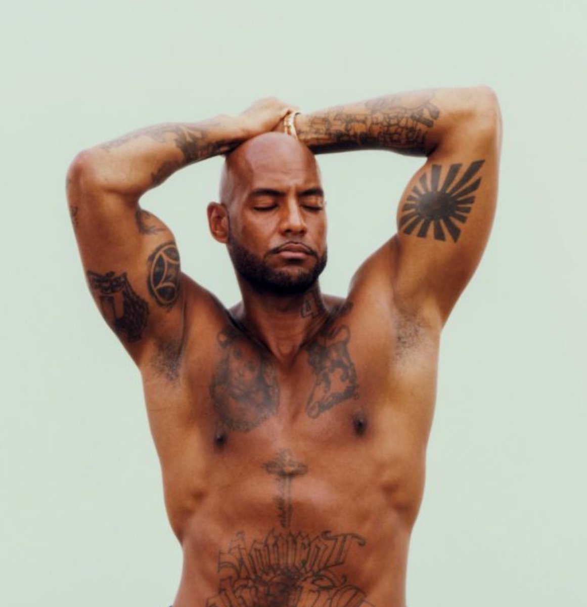 djeeenho's tweet image. THREAD : Le vrai visage du rappeur schizophrène et satanique a.k.a Booba (Pointage, violences, blasphème, affaire Diddy…)