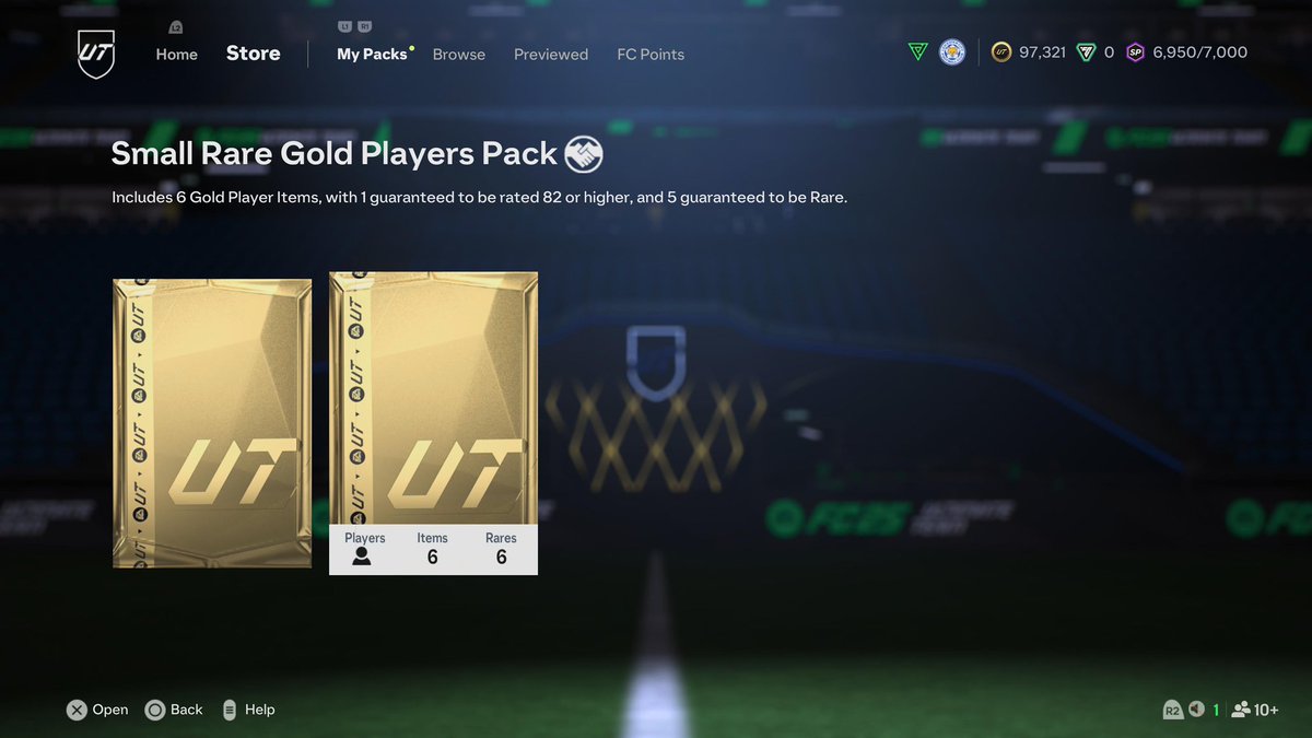 Tooey56's tweet photo. @EASFCDirect there is an issue regarding the marquee matchups final rewards where the pack displays 5 rare golds instead of 6. https://t.co/fWVReOvT3F